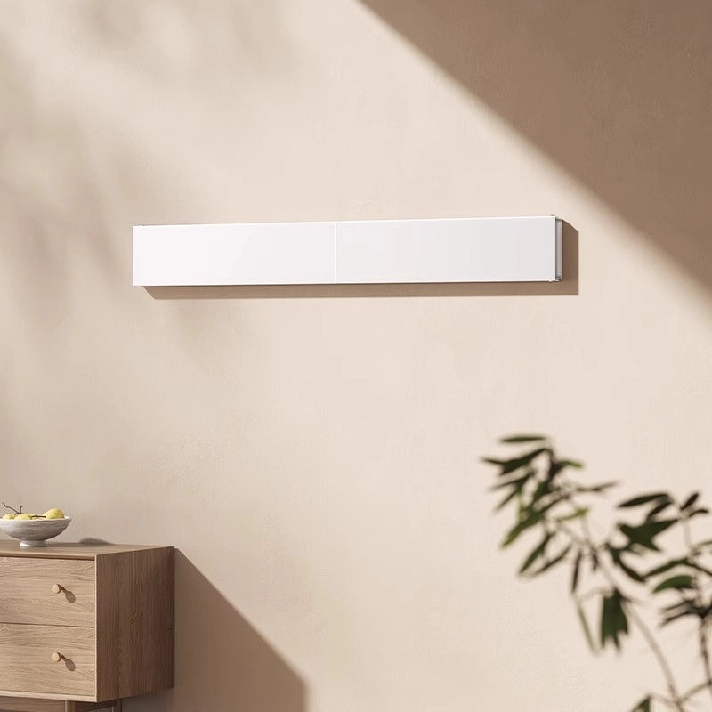 Appendiabiti minimalista da parete con pannelli chiusi, il design elegante si fonde con gli interni moderni