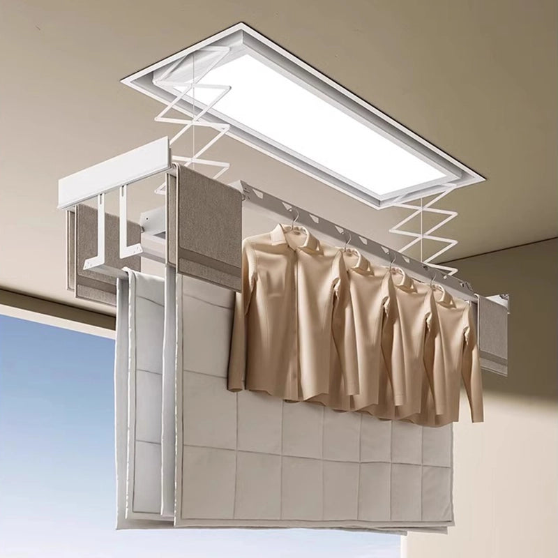 Easerack M20 mit vier ausziehbaren Stangen und zwei Bettdeckenstangen, Produktdarstellung.